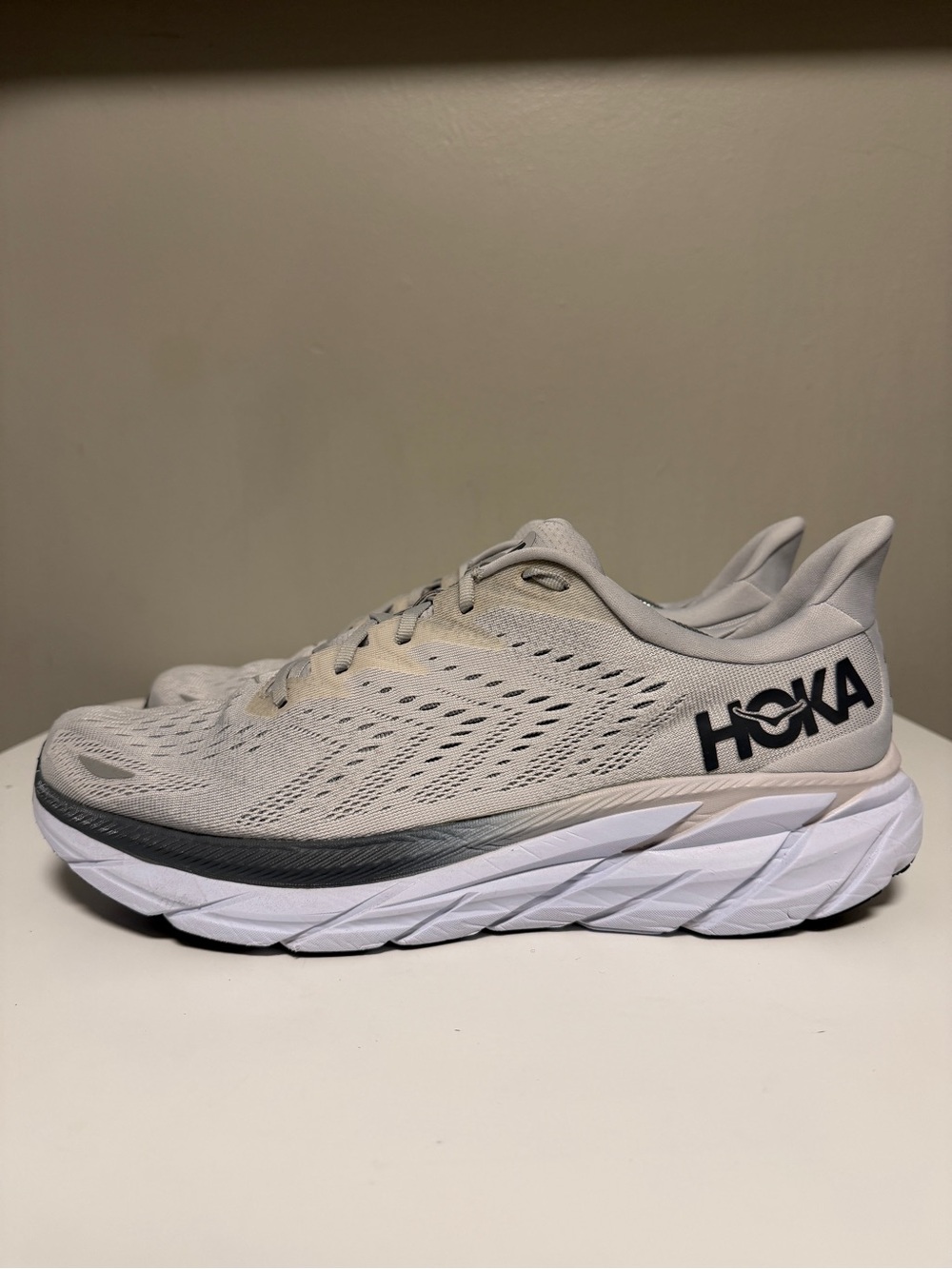 Hoka One One Clifton 8 Lunar Rock Sneakers 1119393 LRNC Men’s US 13 D UK 12.5